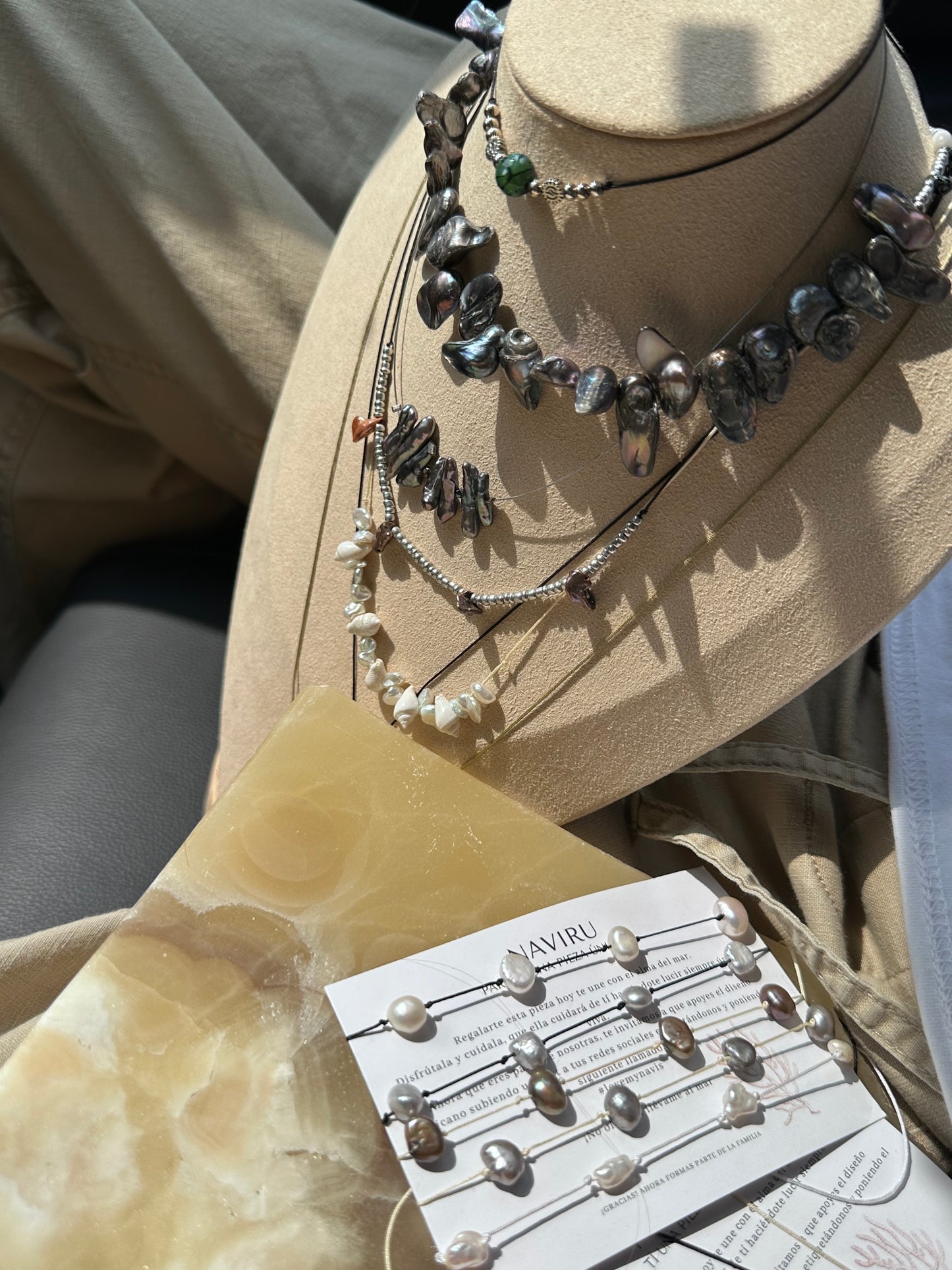 Caracola necklace